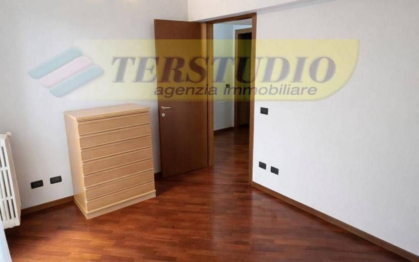 Villa unifamiliare via Enrico Fermi snc, Brugarolo, Merate — foto 4 di 23