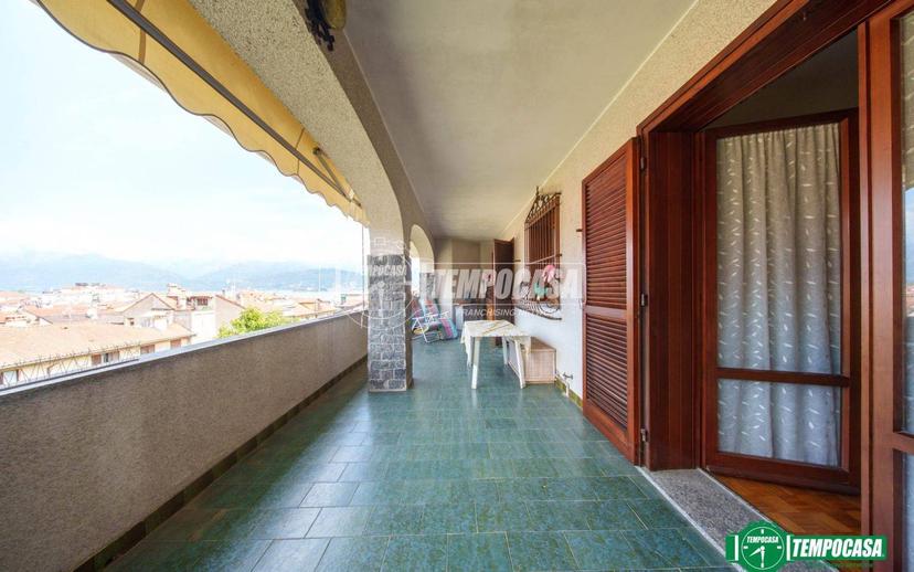 Bilocale via Alessandro Manzoni 1, Centro, Stresa — foto 25 di 31