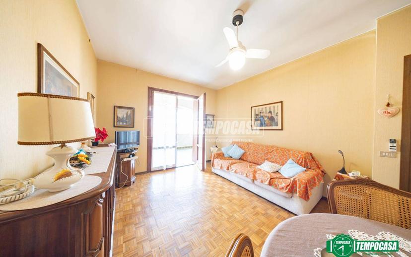Bilocale via Alessandro Manzoni 1, Centro, Stresa — foto 9 di 31