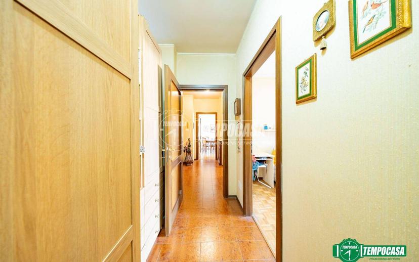 Bilocale via Alessandro Manzoni 1, Centro, Stresa — foto 3 di 31