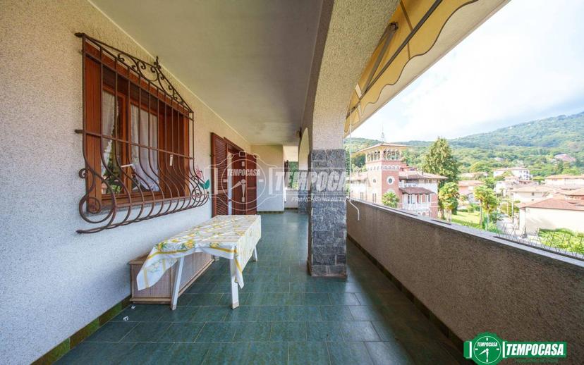 Bilocale via Alessandro Manzoni 1, Centro, Stresa — foto 23 di 31