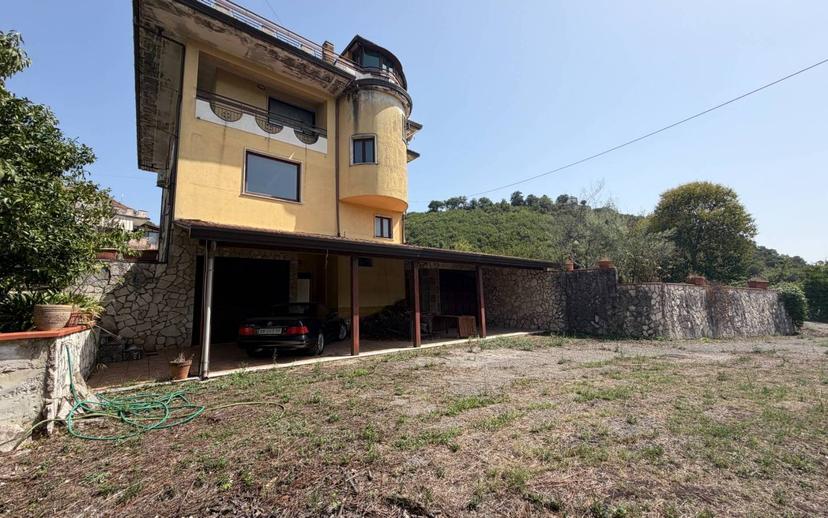 Villa bifamiliare via Antonio Rutoli, Borgo, Montoro — foto 5 di 54