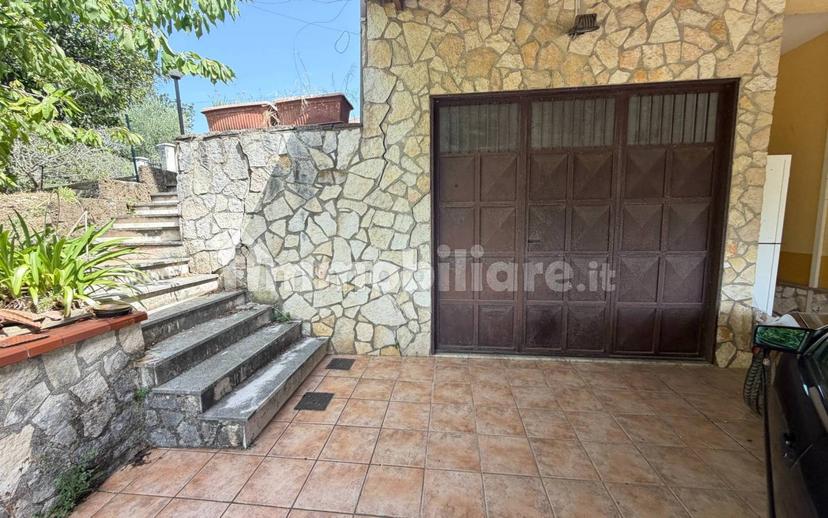Villa bifamiliare via Antonio Rutoli, Borgo, Montoro — foto 15 di 54