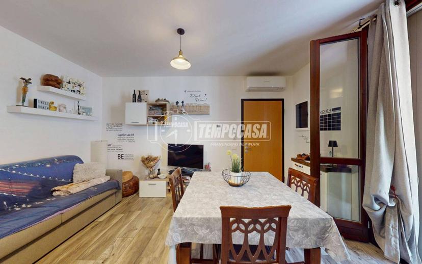 Trilocale viale Monte Grappa 1, Centro, Novellara — foto 14 di 18