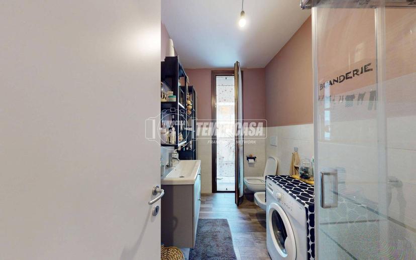 Trilocale viale Monte Grappa 1, Centro, Novellara — foto 9 di 18