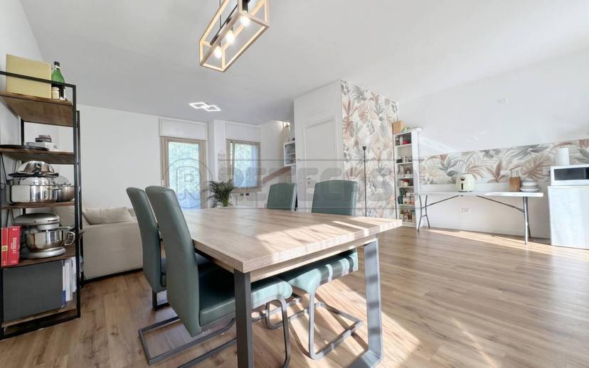 Villa a schiera via Lora di Sopra 691, Centro, Valdagno — foto 5 di 17