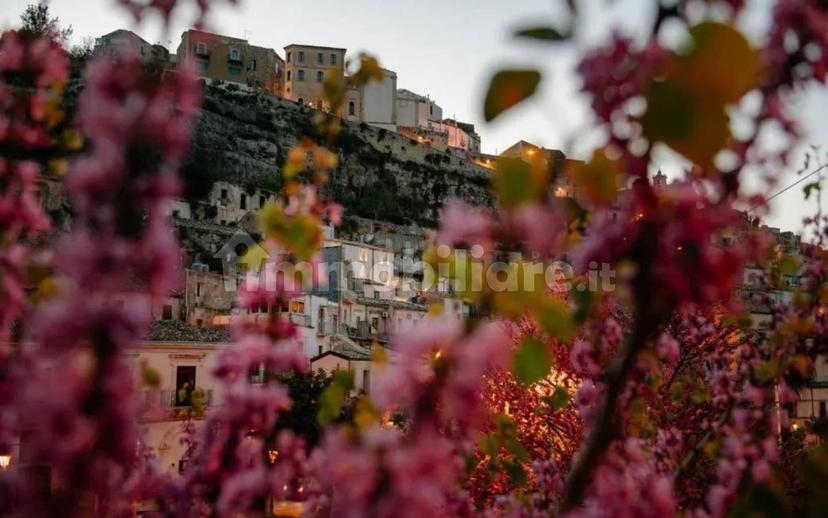 Terratetto unifamiliare via Tenente Giuseppe La Rocca 2, Ibla, Ragusa — foto 10 di 22
