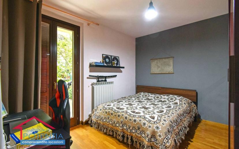 Trilocale ottimo stato, piano rialzato, Potenza Picena — foto 14 di 23