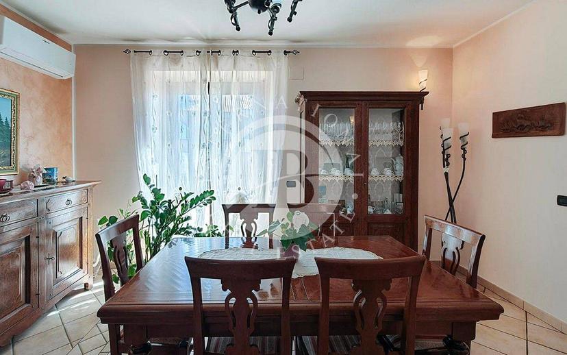 Casale, ottimo stato, 330 m², Montalto delle Marche