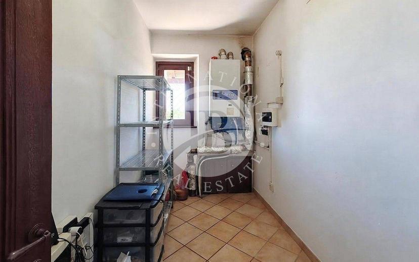 Casale, ottimo stato, 330 m², Montalto delle Marche — foto 5 di 32