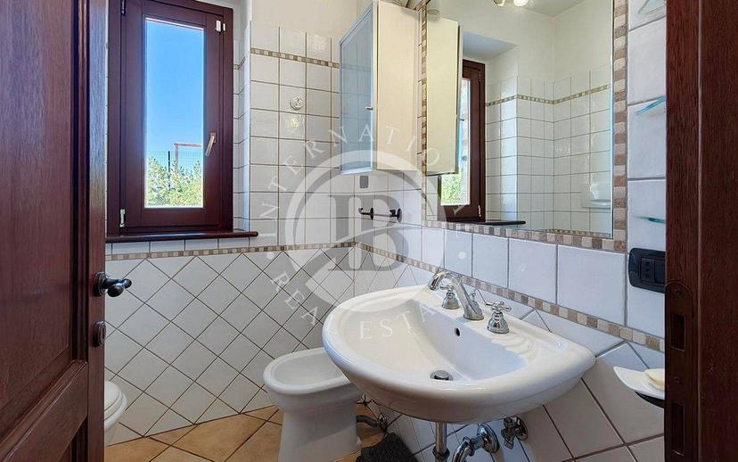 Casale, ottimo stato, 330 m², Montalto delle Marche — foto 21 di 32