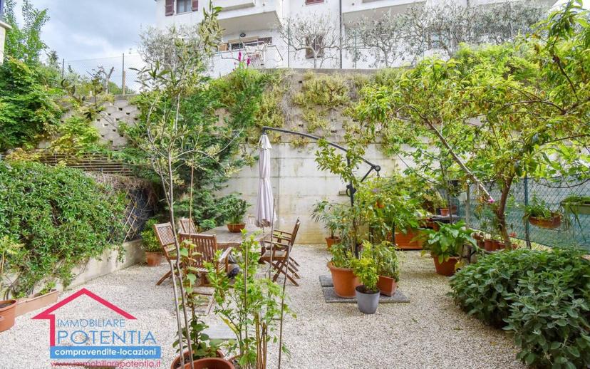 Trilocale ottimo stato, piano rialzato, Potenza Picena — foto 6 di 23