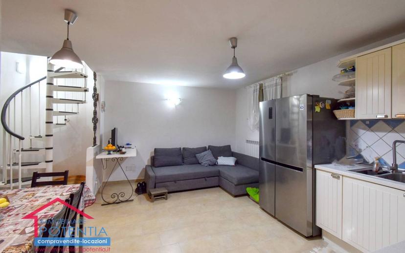 Trilocale ottimo stato, piano rialzato, Potenza Picena — foto 16 di 23