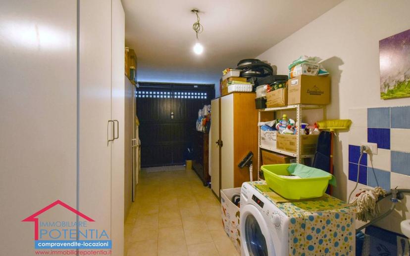Trilocale ottimo stato, piano rialzato, Potenza Picena — foto 19 di 23