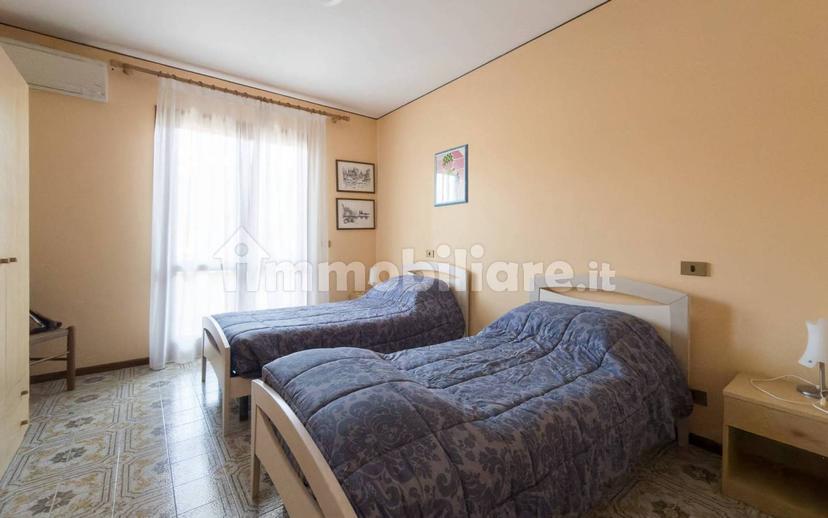 Villa a schiera via 25 Aprile 121, Centro, Lignano Sabbiadoro — foto 18 di 22