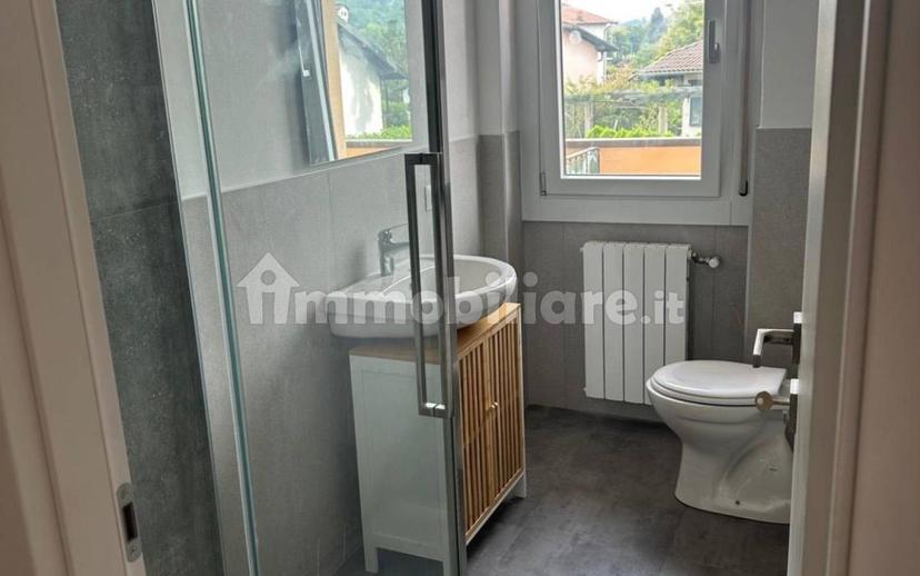 Trilocale via Giovanni Pascoli 6, Bardello con Malgesso e Bregano — foto 17 di 20