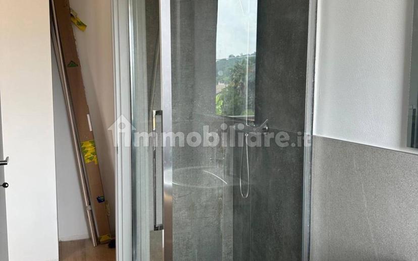 Trilocale via Giovanni Pascoli 6, Bardello con Malgesso e Bregano — foto 16 di 20