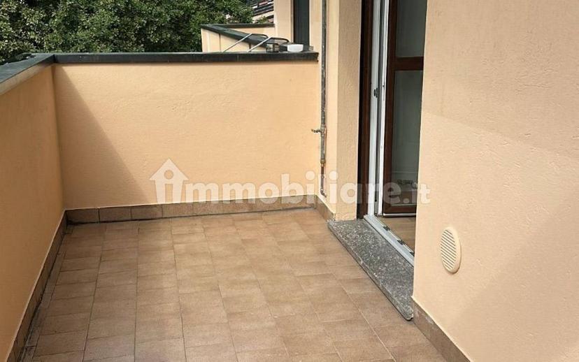 Trilocale via Giovanni Pascoli 6, Bardello con Malgesso e Bregano — foto 2 di 20