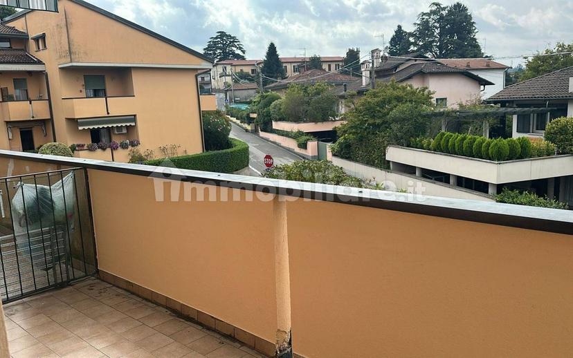 Trilocale via Giovanni Pascoli 6, Bardello con Malgesso e Bregano — foto 5 di 20