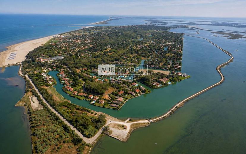 Villa unifamiliare via dell'Agrifoglio, Isola Albarella, Rosolina — foto 3 di 11