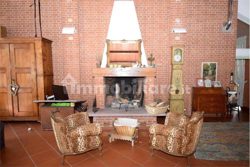 Villa unifamiliare via Francesco Bosso, 2, Porta Torino, Vercelli — foto 14 di 35