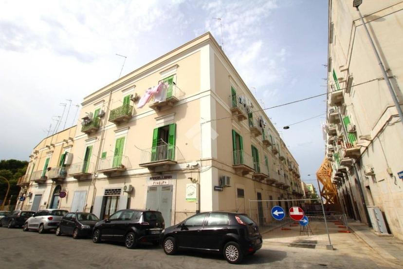 Trilocale via Capotorti Luigi 82, Molfetta