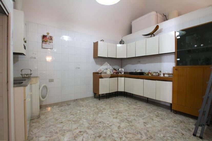 Trilocale via Capotorti Luigi 82, Molfetta — foto 10 di 25