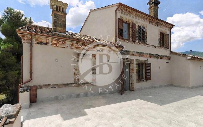 Casale, ottimo stato, 600 m², Montedinove — foto 19 di 32
