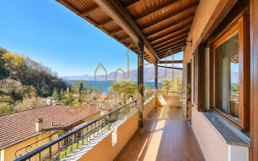 Villa unifamiliare via A. Bertoni 49, Colmegna, Luino — foto 13 di 60