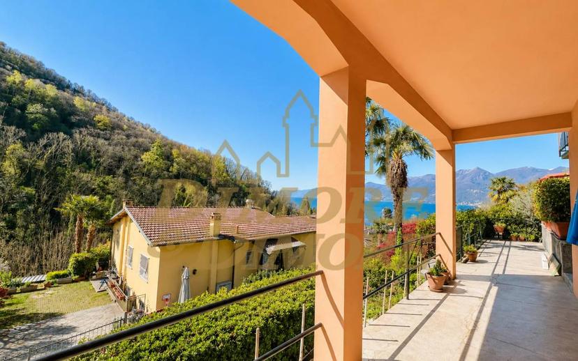 Villa unifamiliare via A. Bertoni 49, Colmegna, Luino — foto 18 di 60