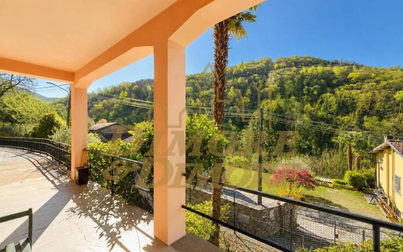 Villa unifamiliare via A. Bertoni 49, Colmegna, Luino — foto 37 di 60