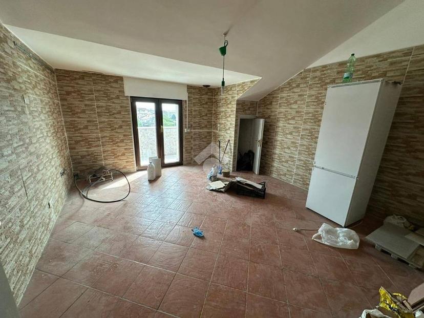 Bilocale via Annunziata Vecchia 80, Montesarchio — foto 9 di 19