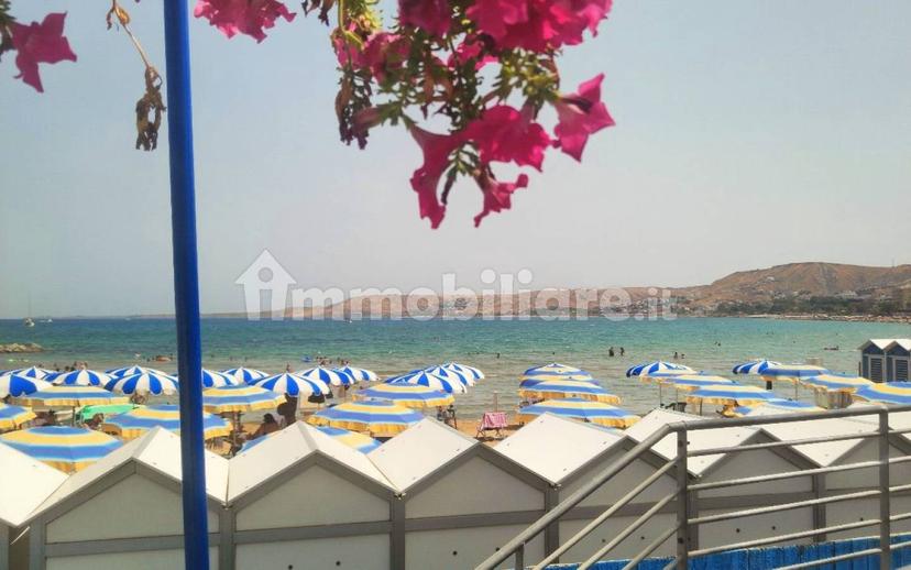 Bilocale via Nuovo Poggioreale, Centro, Crotone — foto 3 di 19