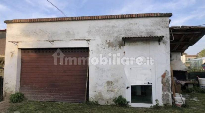 Villa unifamiliare via Eugenio Curiel 19, Lugo — foto 8 di 22
