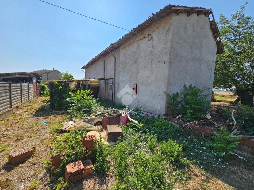 Rustico via del Bosco di Mandrogne 1, Mandrogne, Alessandria