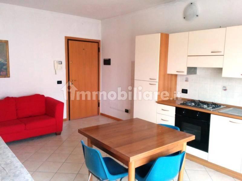 Monolocale Monsignor Gandolfi 24, Centro, Castello d'Argile — foto 5 di 10