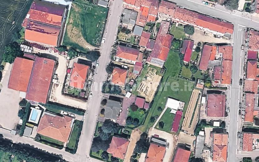 Villa unifamiliare via Eugenio Curiel 19, Lugo — foto 2 di 22