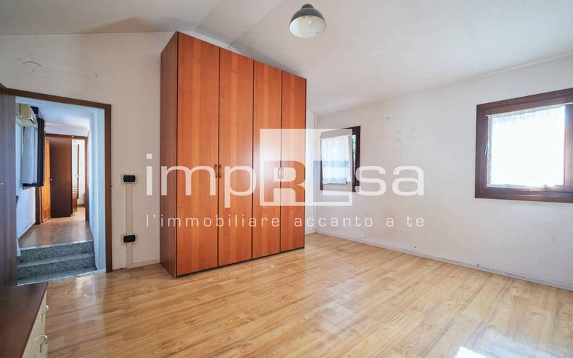 Villa bifamiliare via 33° Reggimento Artiglieria, Monigo, Treviso — foto 17 di 22