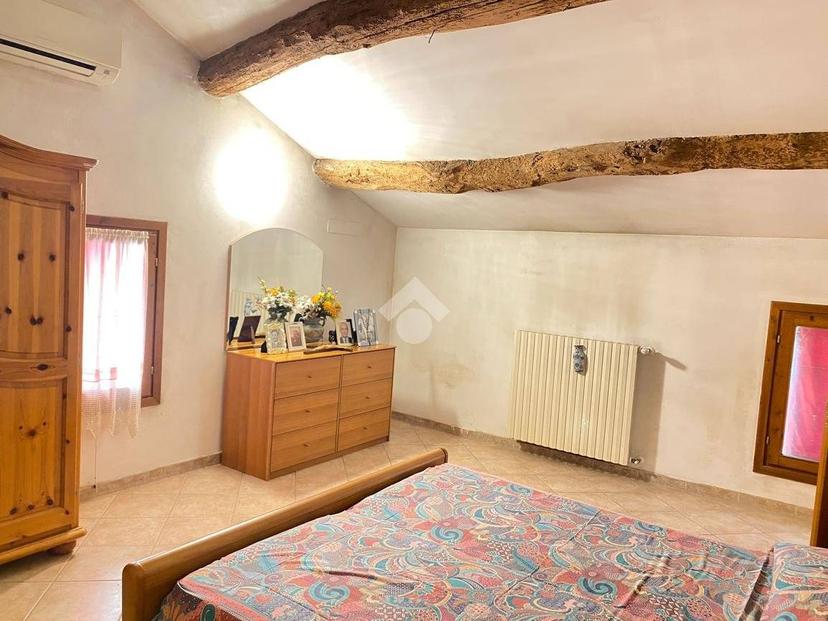 Casa colonica via Pontisette, Casaglia, Ferrara — foto 6 di 50