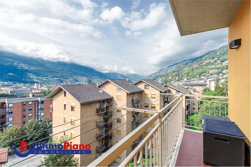 Appartamento viale Gran San Bernardo, 30, Centro, Aosta — foto 42 di 44