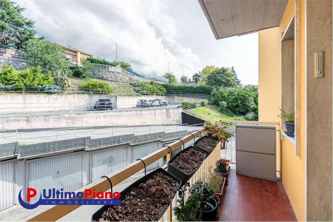 Appartamento viale Gran San Bernardo, 30, Centro, Aosta