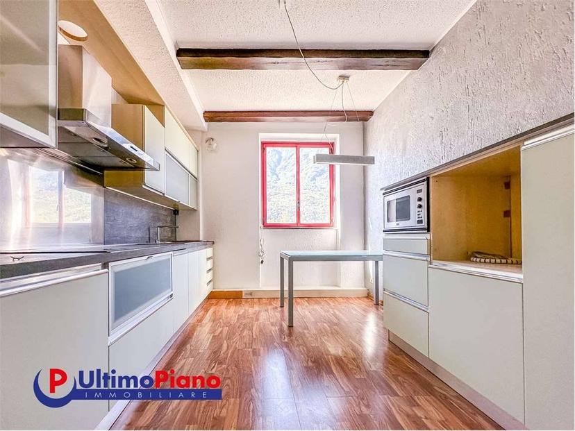 Trilocale Località Teppe, Quart — foto 11 di 28