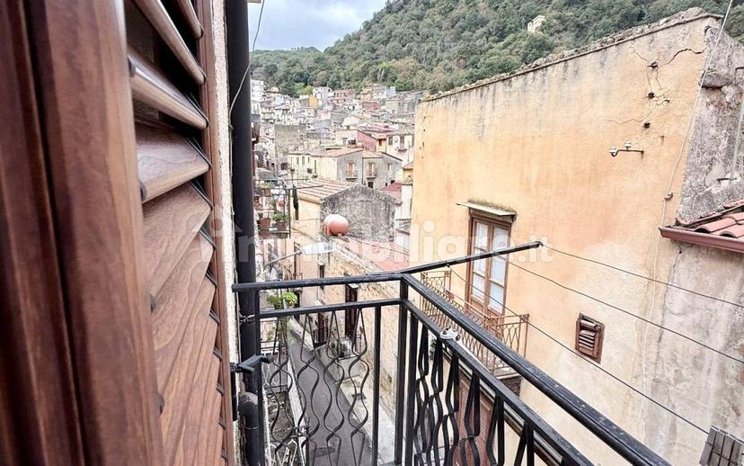 Trilocale via Solferino 19, Mezzojuso — foto 9 di 20