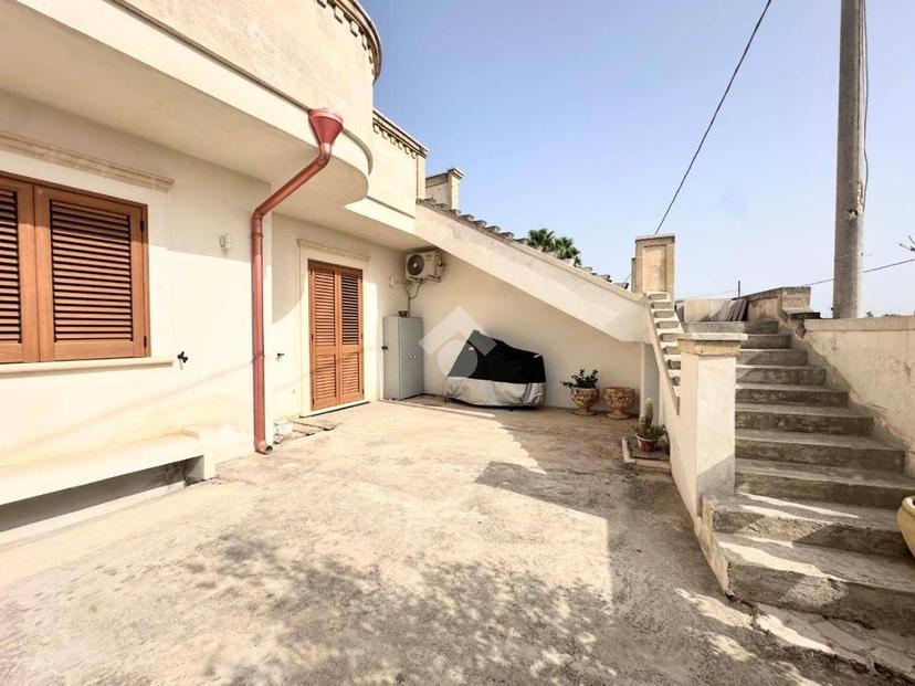 Villa unifamiliare via per Oria 136, Centro, Manduria — foto 4 di 33