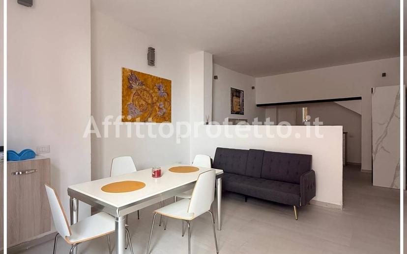 Loft piazza dell'Olmo, Centro, Formia — foto 8 di 16