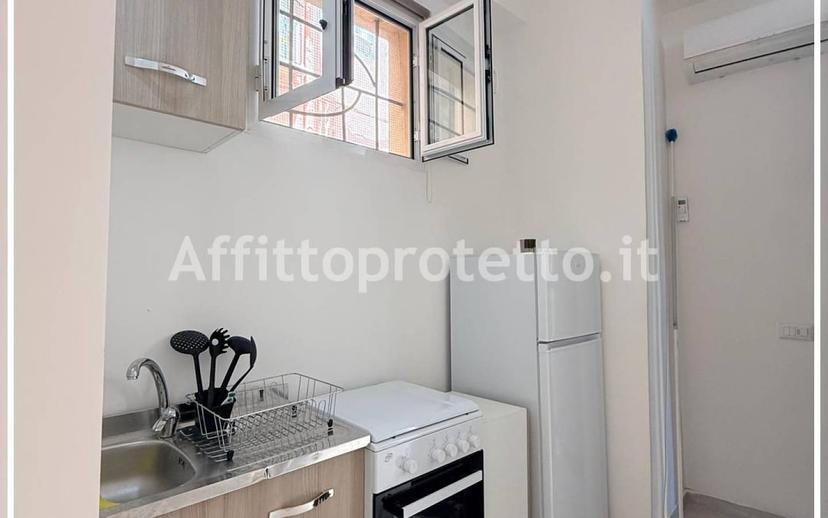 Loft piazza dell'Olmo, Centro, Formia — foto 3 di 16