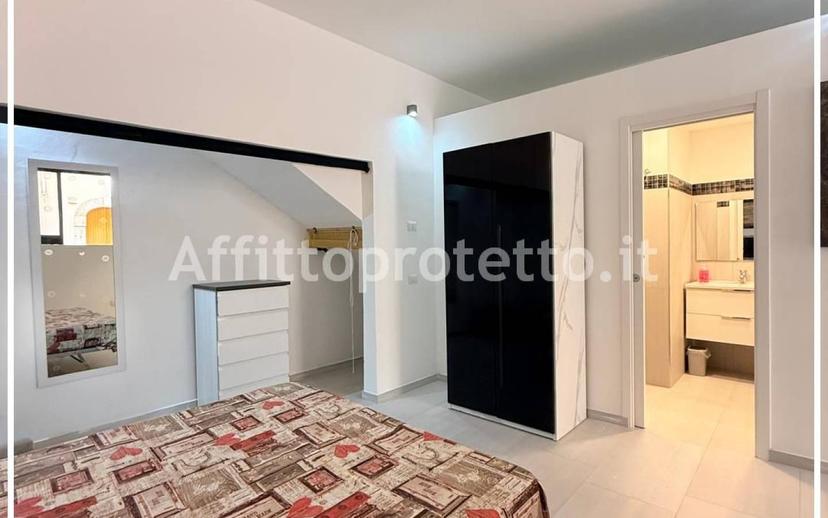 Loft piazza dell'Olmo, Centro, Formia — foto 10 di 16