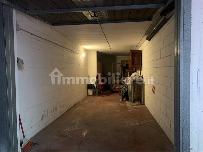 Appartamento via J. F. Kennedy, 1, Carrozzone, Reggio Emilia — foto 2 di 37