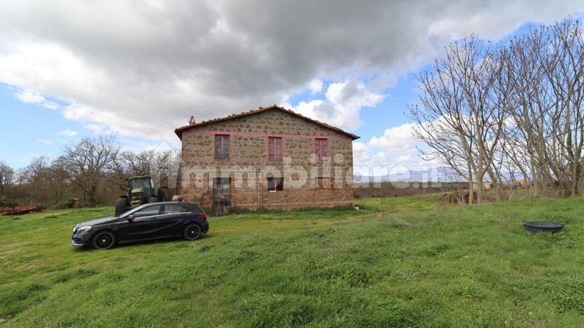 Casale Strada della Falconeria, Acquapendente — foto 26 di 79