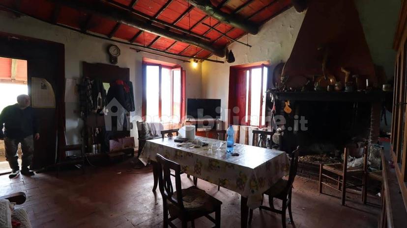 Casale Strada della Falconeria, Acquapendente — foto 65 di 79